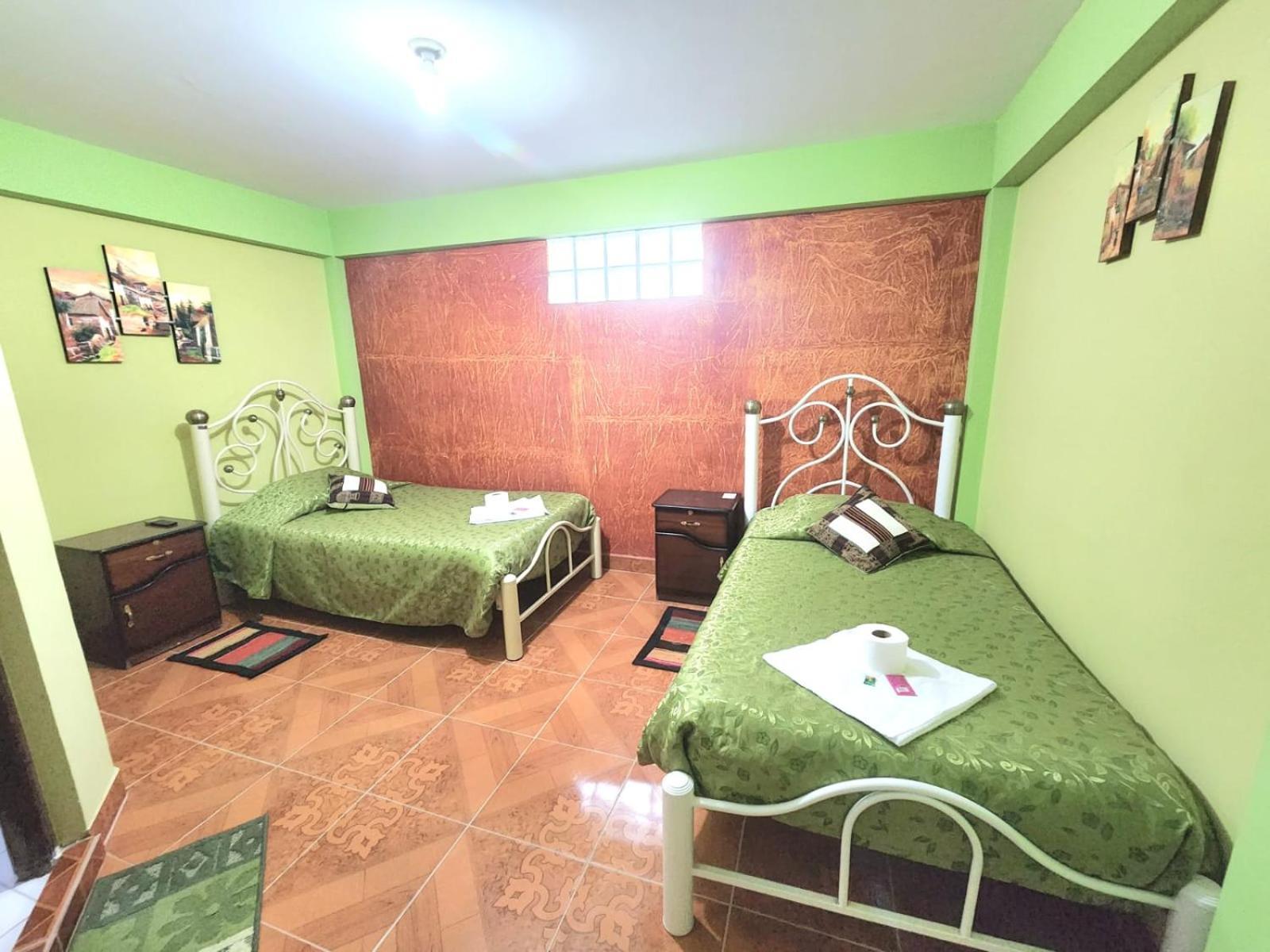 Hotel Aguilar Uyuni Esterno foto