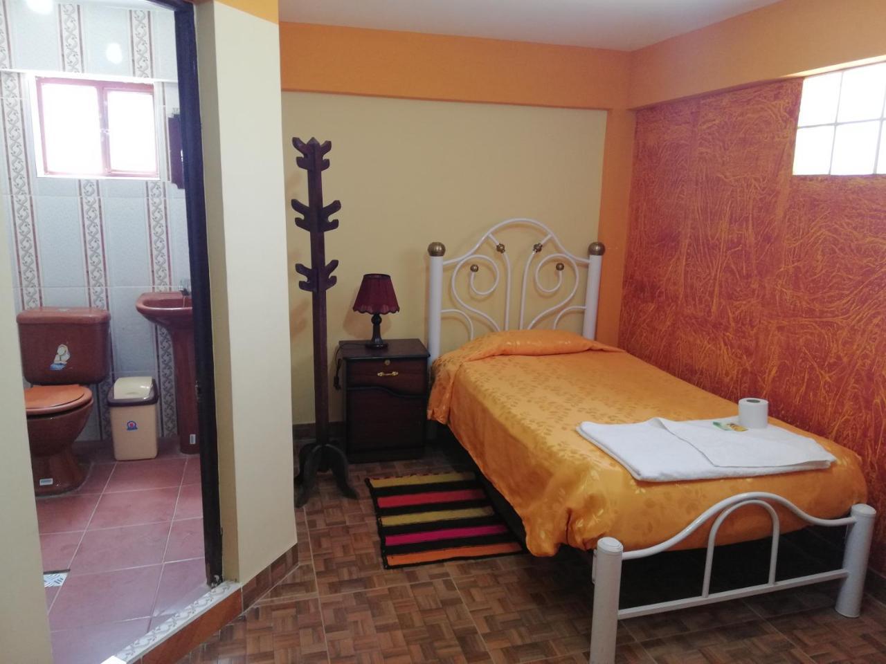 Hotel Aguilar Uyuni Esterno foto